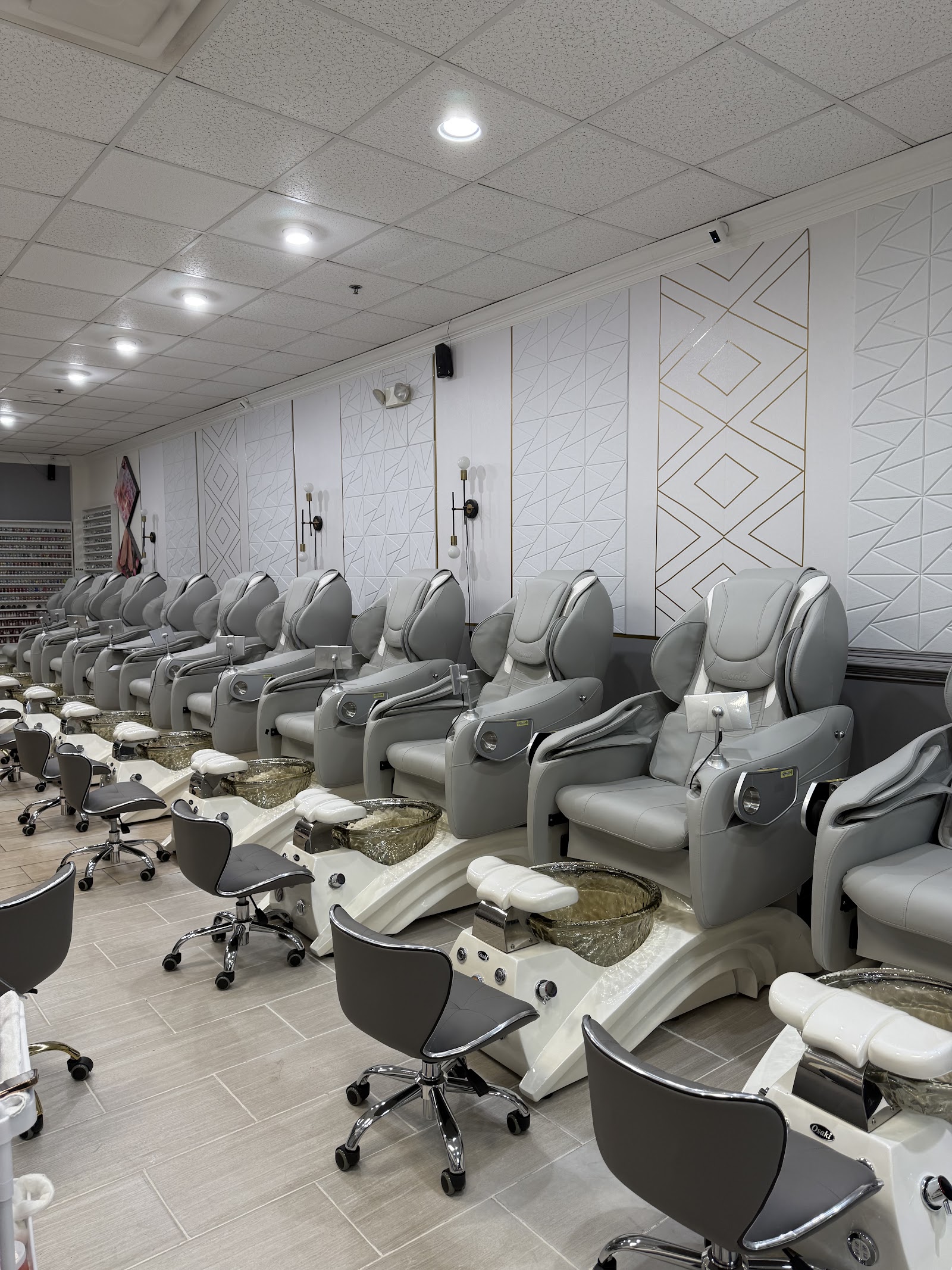 Cuticle Nail Spa nail photo 1